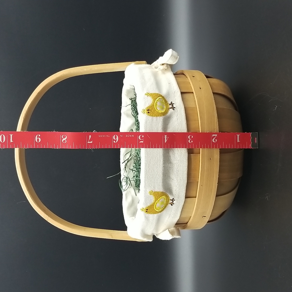 2 Decorative Wood Spring Baskets with 18 Decorative Eggs 5 Chicks & 1 Eggholder - Picture 14 of 15
